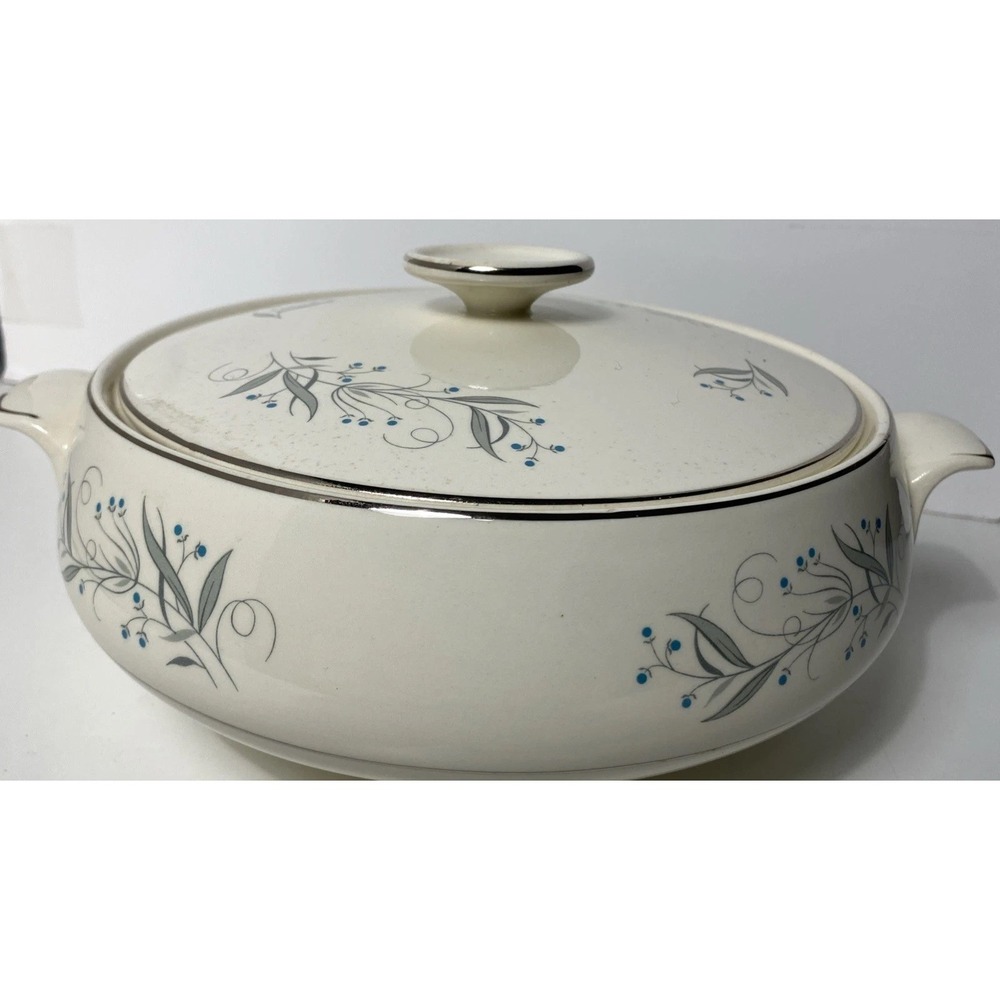 Vintage Homer Laughlin Covered Serving Bowl |‎ Celeste Pattern